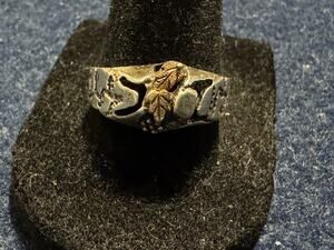 925 Sterling Rushmore Gold Company Grapeline Motif Leaves 10k